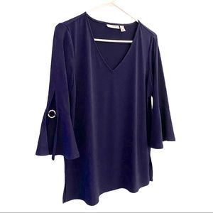 Susan Graver Top V-Neck Navy Blouse with Gold Hardware 3/4 Bell Sleeves EUC